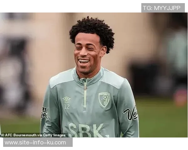 泰勒亚当斯称赞普利西奇为世界级球员需给予更多自由度以发挥潜力