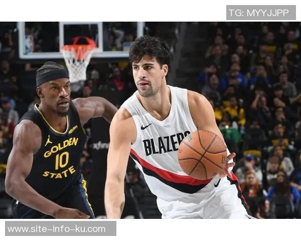 克林根今晚表现出色斯普利特称赞其为全队最佳防守球员 克林根今晚表现出色斯普利特称赞其为全队最佳防守球员