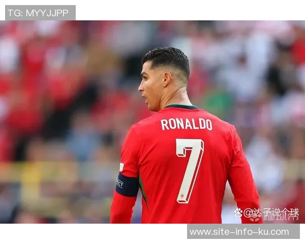 乌干达门将赞C罗四十岁依然出色表现激励自己追梦