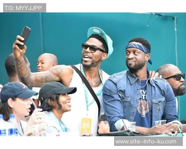 哈队与司机的幽默对话揭示了冠军背后的故事与梦想 哈队与司机的幽默对话揭示了冠军背后的故事与梦想