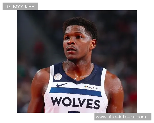 爱德华兹谈康利缺席感受称其为球队不可或缺的老将